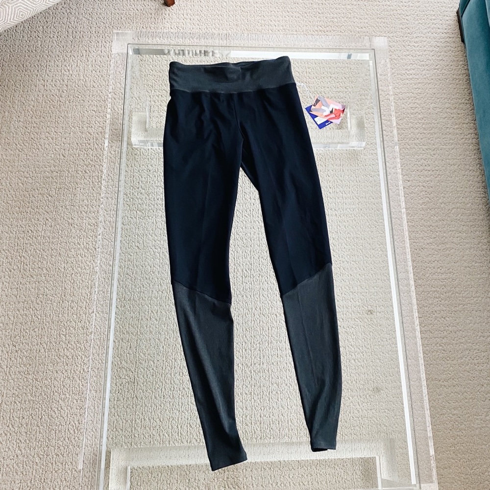 NWT Joy Lab Mid Rose Leggings